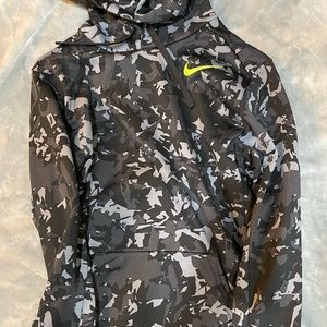 Nike pullover hoodie